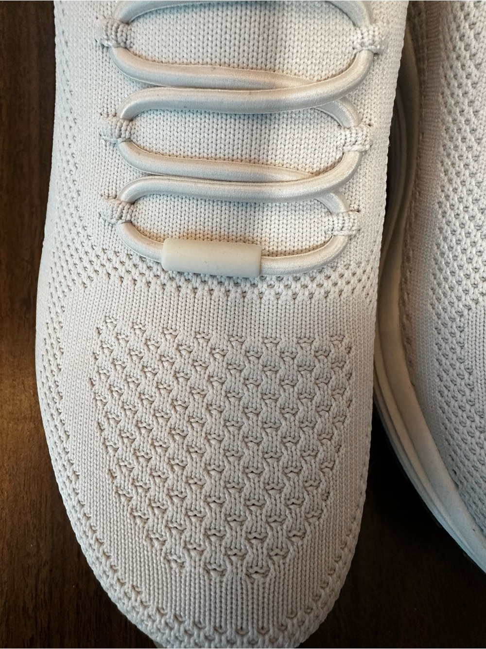 Skechers Women’s Off White Memory Foam Slip-On Knit Walking Sneakers - Picture 4 of 9